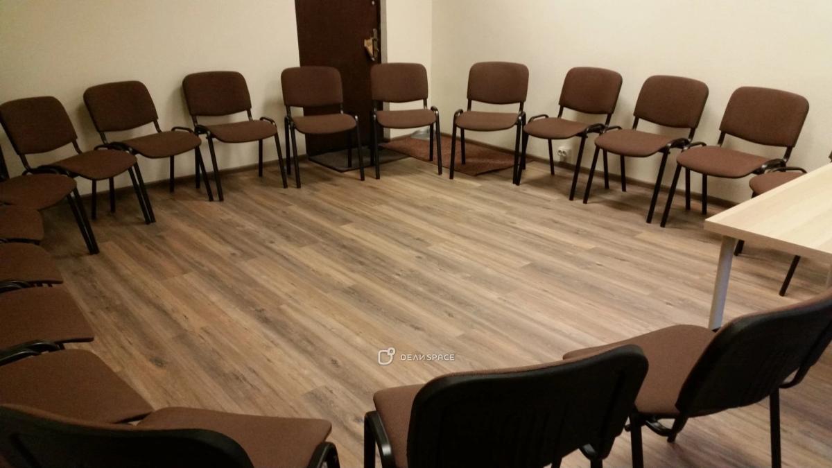 Зал "Альфа" с тренерской для семинаров, тренингов, лекций на Краснопресненской - Фото №2