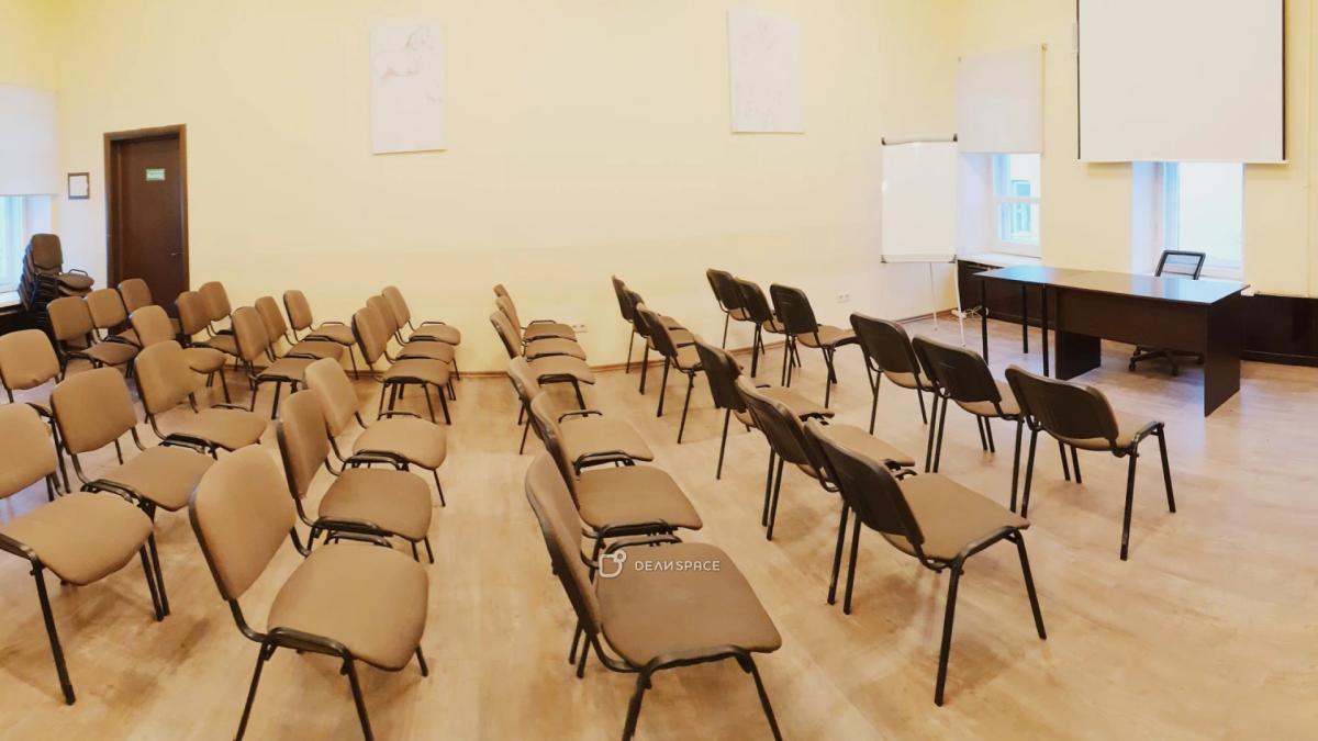Аудитория 55 м² для тренингов, семинаров, лекций на Краснопресненской - Фото №4