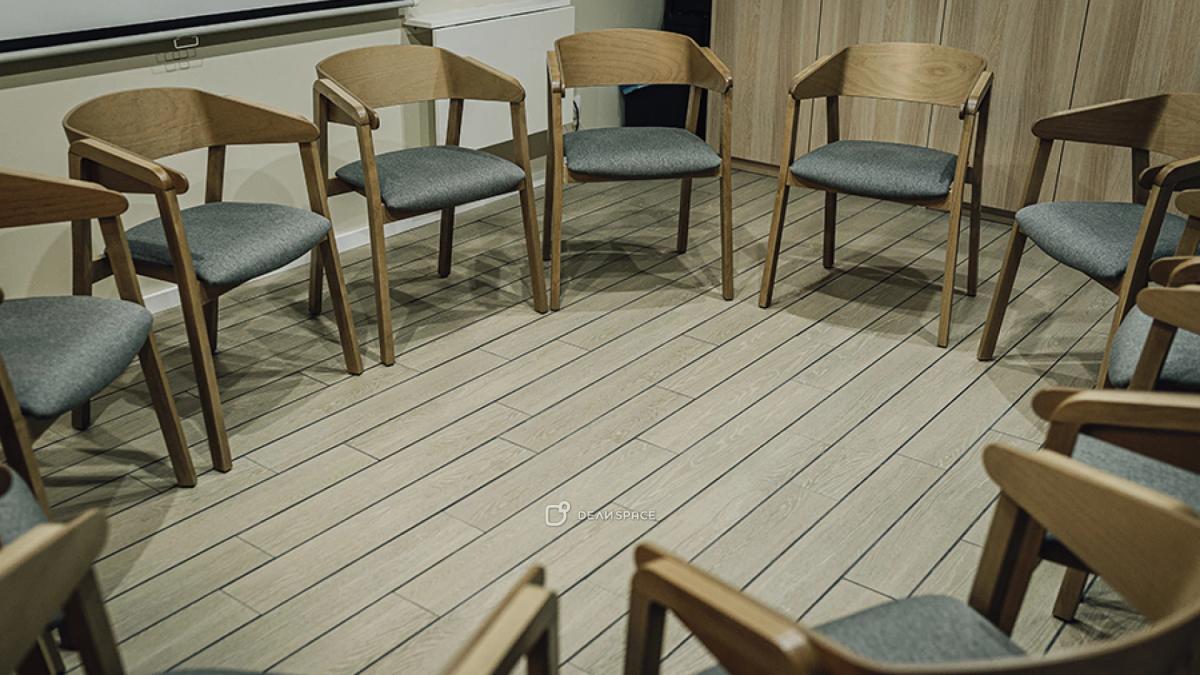 Зал для лекций и групповых занятий на Новаторской - Фото №10