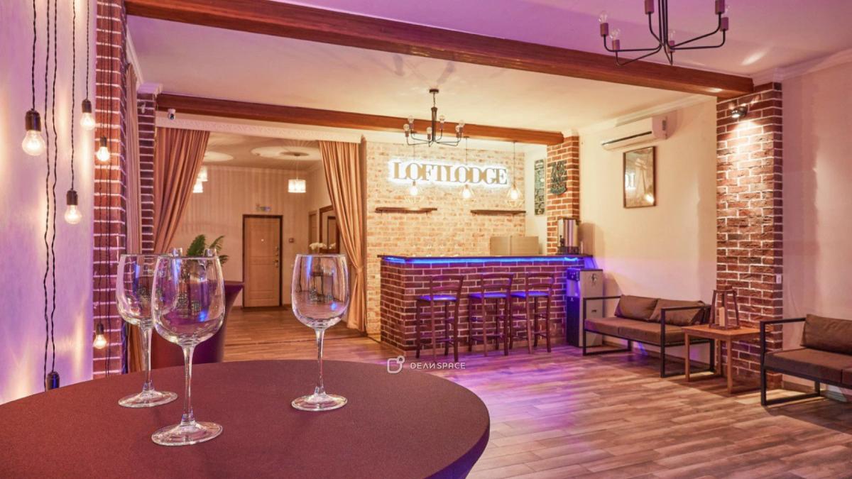 Loft Lodge 2 с летней верандой на Бауманской - Фото №4