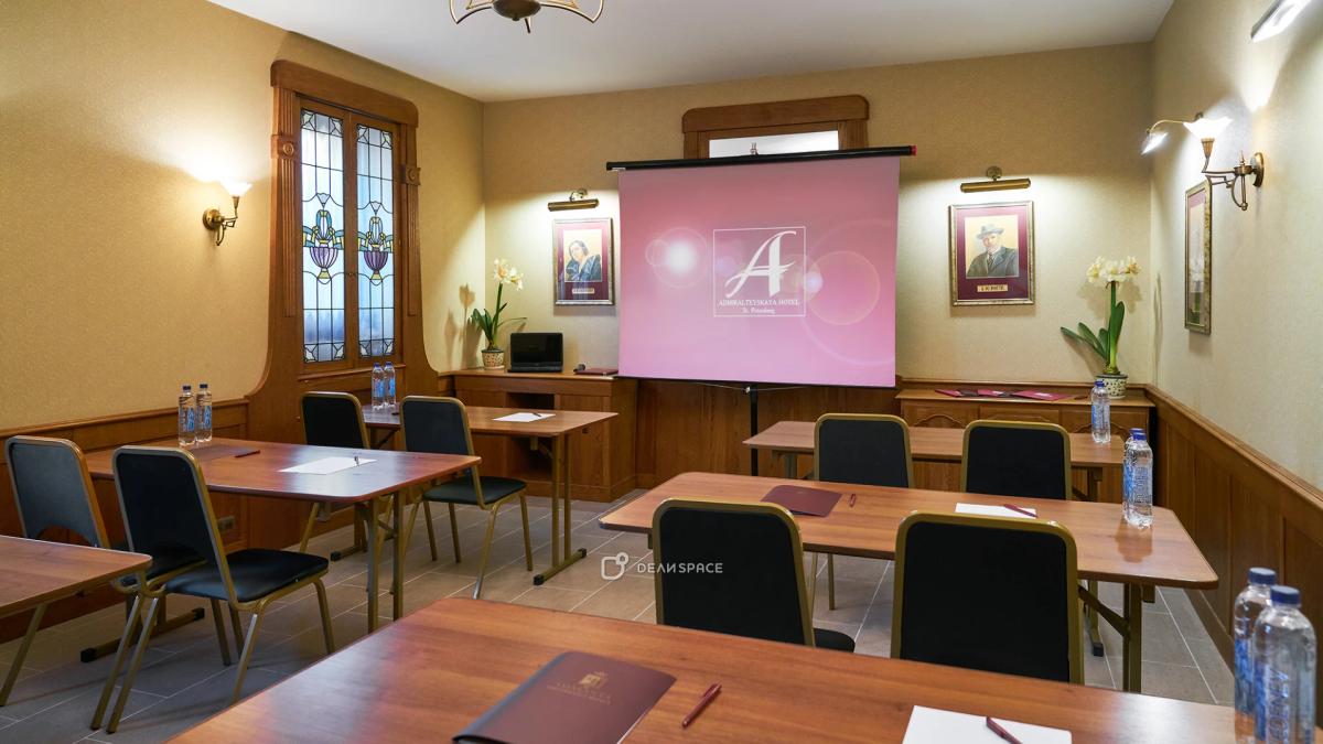 КабинетЪ, аудитория на Адмиралтейской - Фото №2