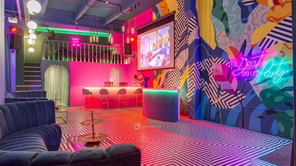 Лофт "Мира" на двух уровнях с кухней на Бауманской - Фото №9