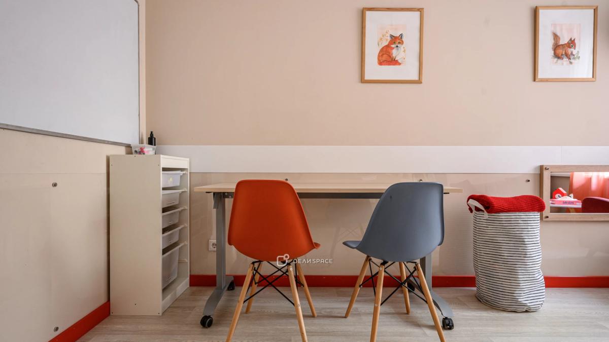 Кабинет психолога Красный на Маяковской - Фото №4