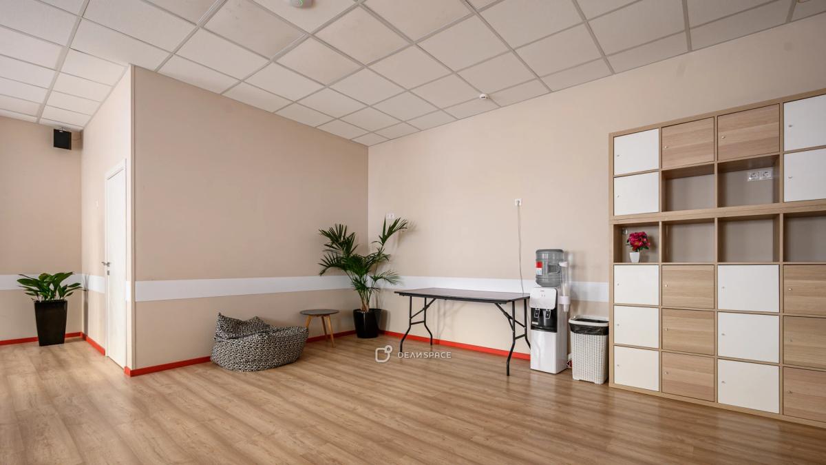 Солнечный зал для мастер-классов, тренингов, лекций на Маяковской - Фото №4