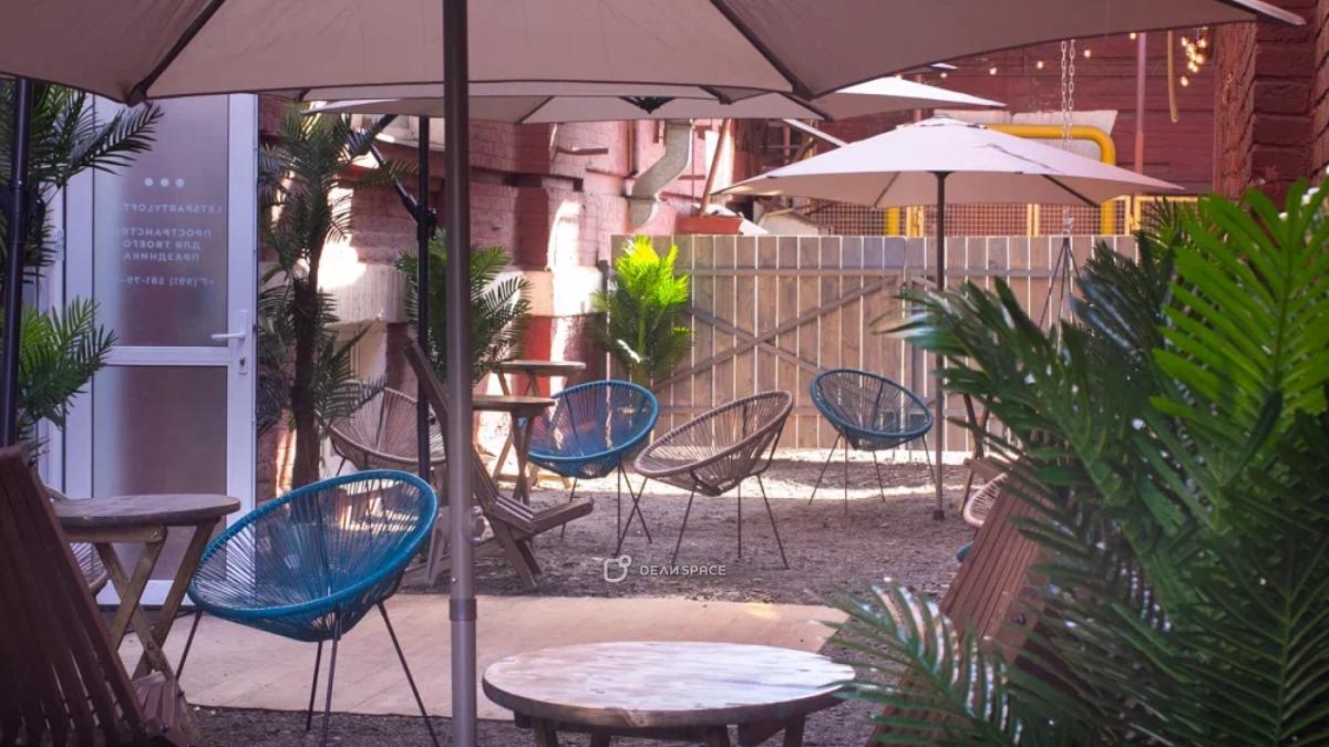 Большой лофт Hawaii House с верандой грилем и кухней на Бауманской - Фото №2