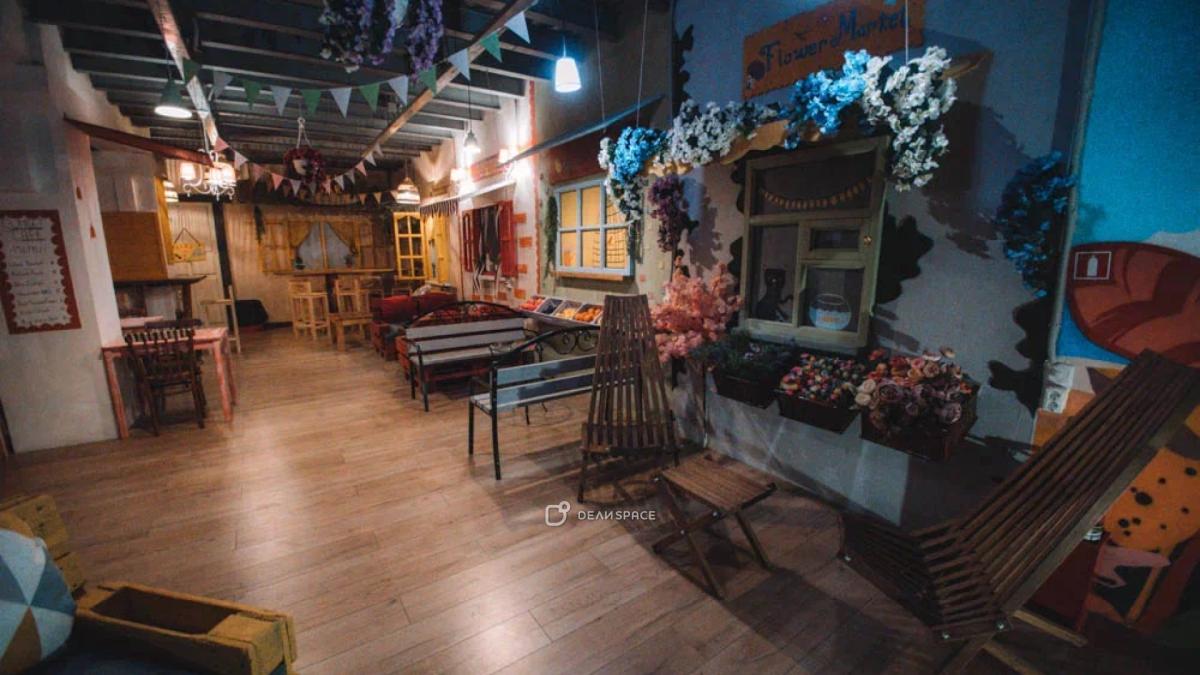 Большой лофт Hawaii House с верандой грилем и кухней на Бауманской - Фото №11