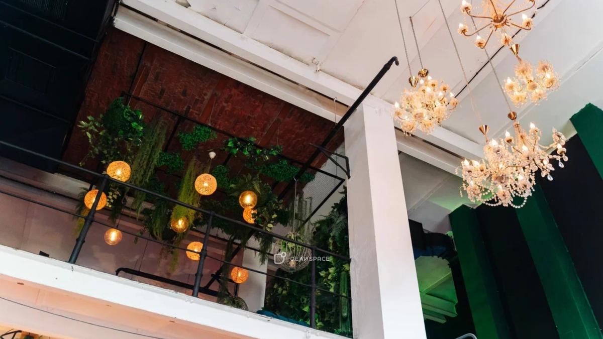 Трехуровневый лофт Plant House с кухней и верандой на Бауманской - Фото №12