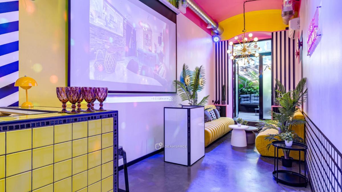 Лофт "Молекула" с верандой на Бауманской - Фото №4