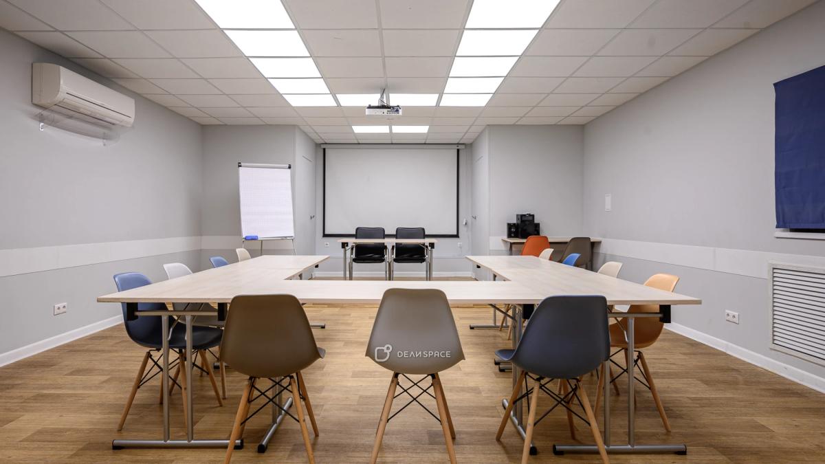 Зал для бизнес-тренингов, лекций, мастер-классов на Маяковской - Фото №5