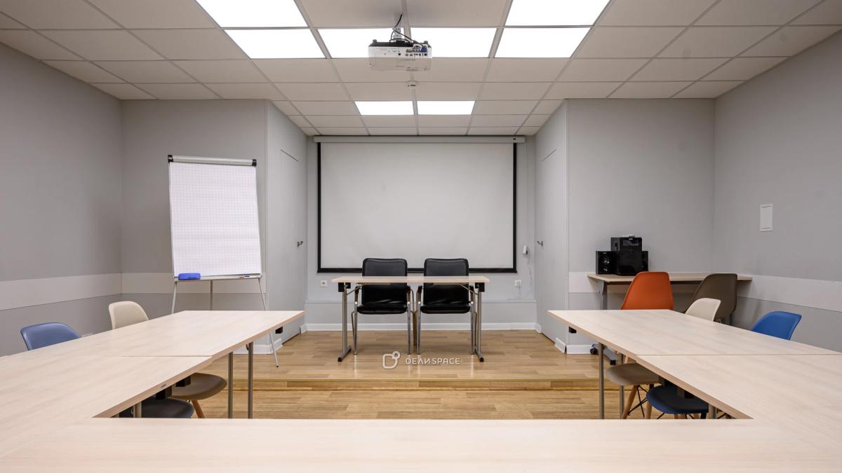 Зал для бизнес-тренингов, лекций, мастер-классов на Маяковской - Фото №6