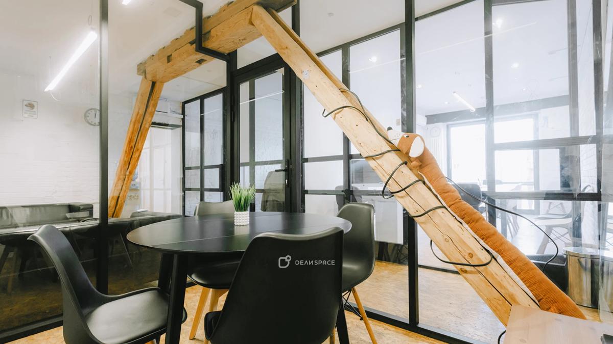 Аудитория Room 9 для переговоров, тренингов и мастер-классов на Чеховской - Фото №3