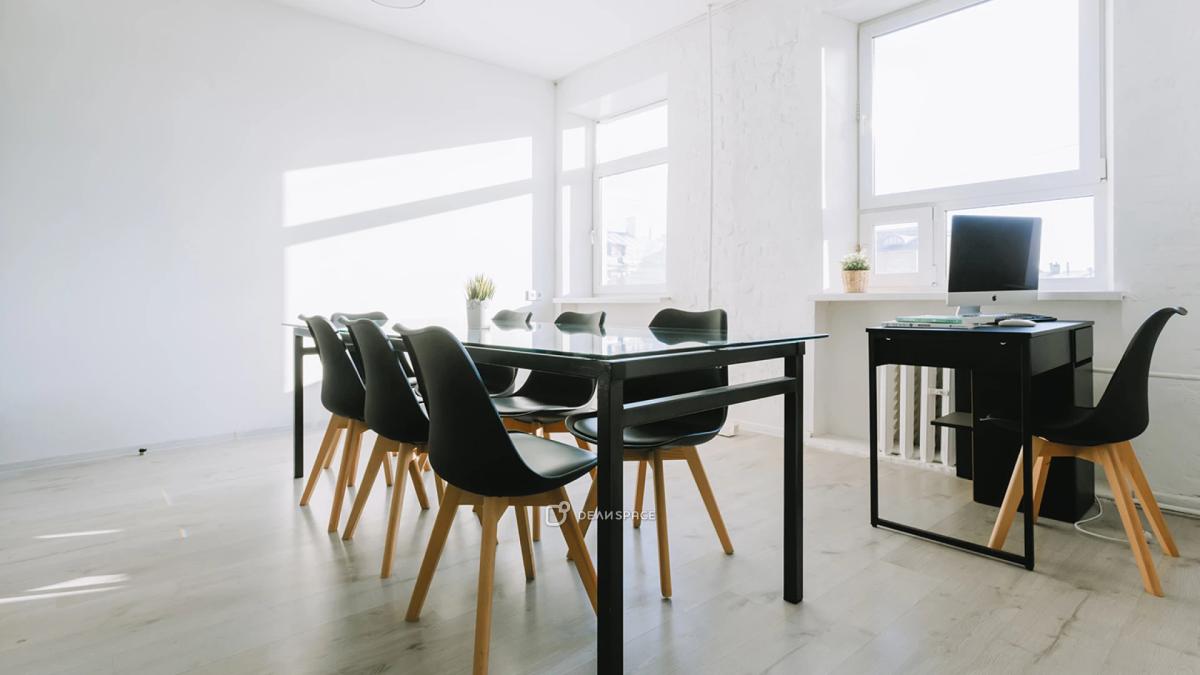 Аудитория Room 10 для переговоров, тренингов и мастер-классов на Чеховской - Фото №1