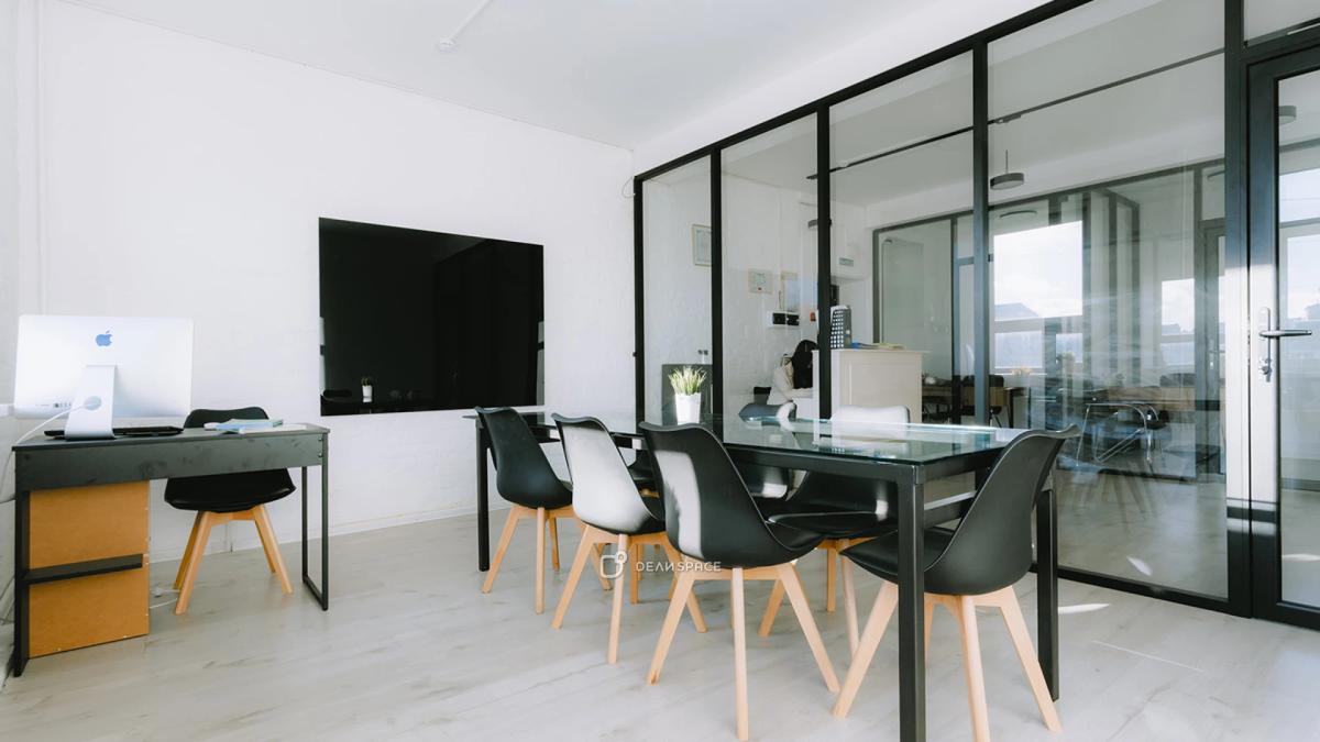 Аудитория Room 10 для переговоров, тренингов и мастер-классов на Чеховской - Фото №2