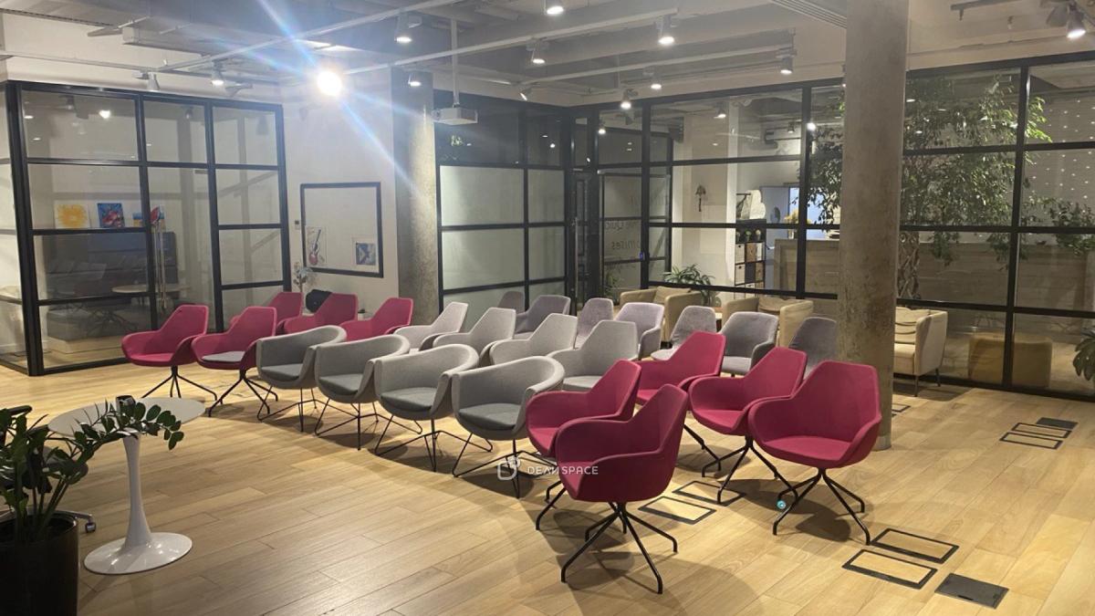 Зал для бизнес - мероприятий у парка МУЗЕОН - Фото №6