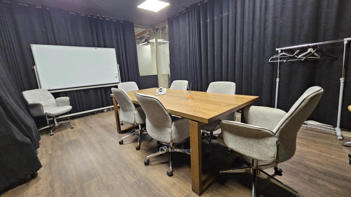Стильная переговорная комната в коворкинге Bloks на Павелецкой - Фото №8