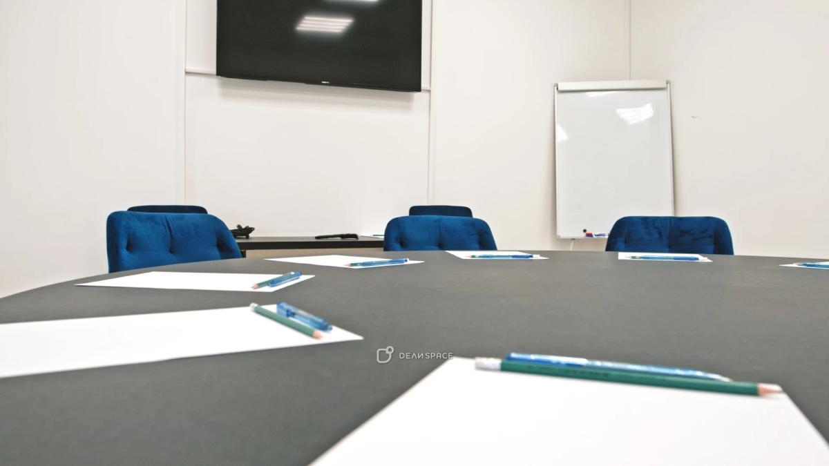 Кабинет для переговоров и тренингов на Кpaсных Bоротaх/Чистые пруды № 11 - Фото №10