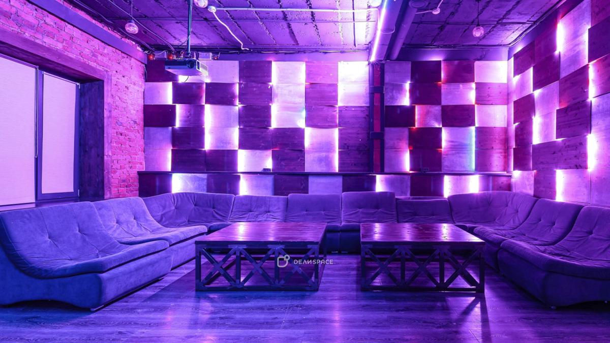 Luna Loft на Бауманской с караоке - Фото №1