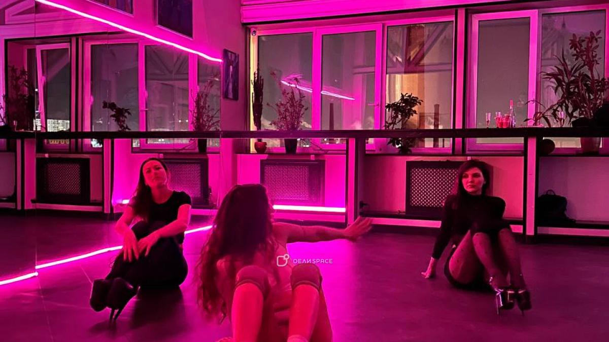 Зал для танцевальных мероприятий SkyDance м. Елизаровская - Фото №4