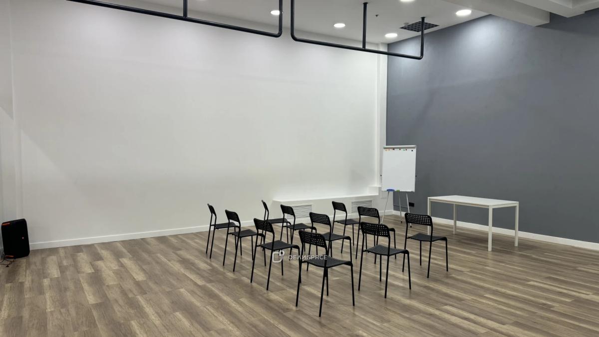 Зал для танцев, йоги, растяжки, спорта Studio 4 на Пражской - Фото №5