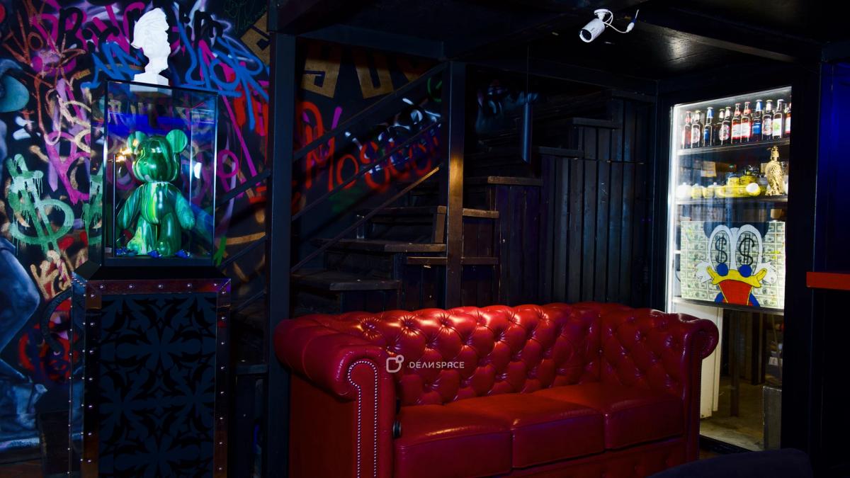 Двухэтажный лофт с баром и караоке - Фото №5