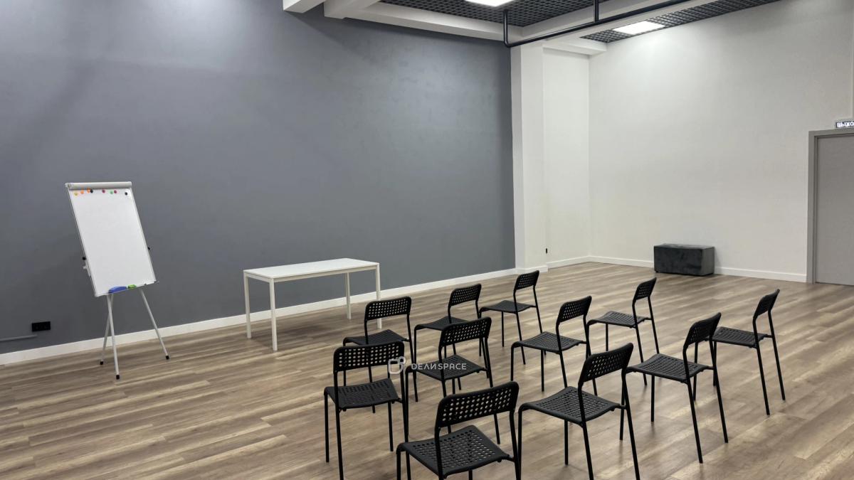 Зал для семинаров, тренингов 90 кв.м на Пражской - Фото №4