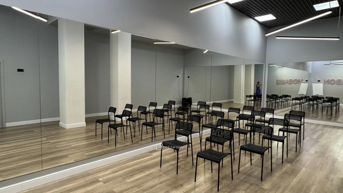 Зал для семинаров и лекций на Пражской №1 - Фото №5