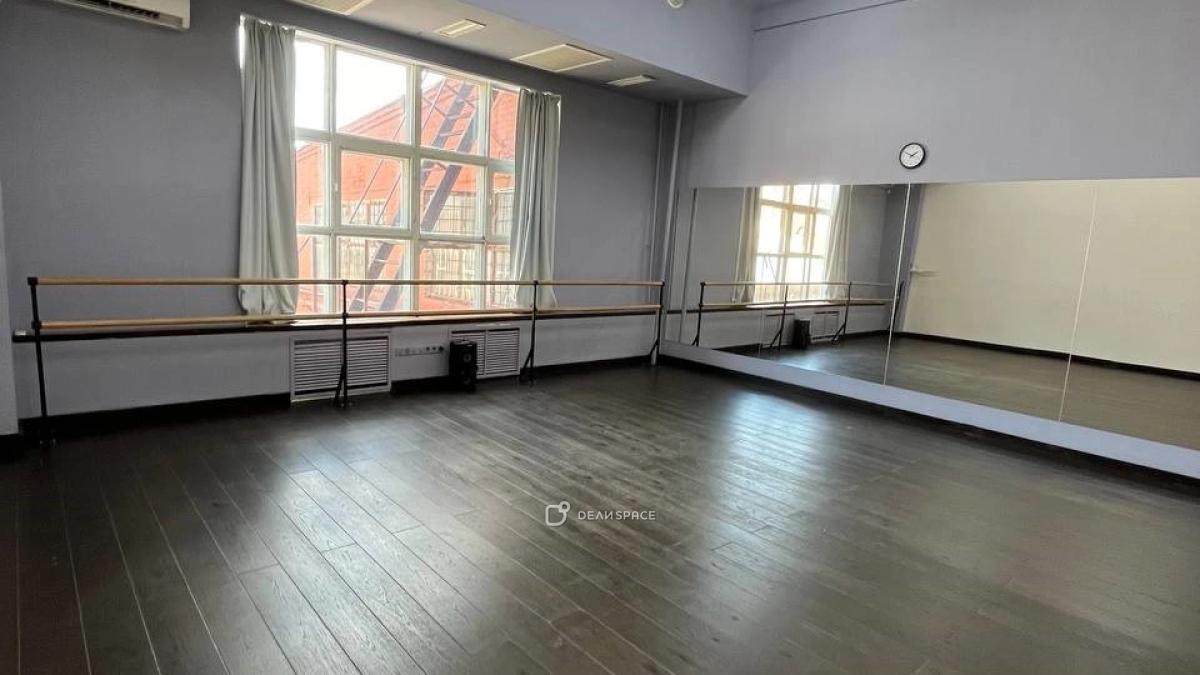 Танцевальный зал "Танцуй Тут" на Курской 4 - Фото №3