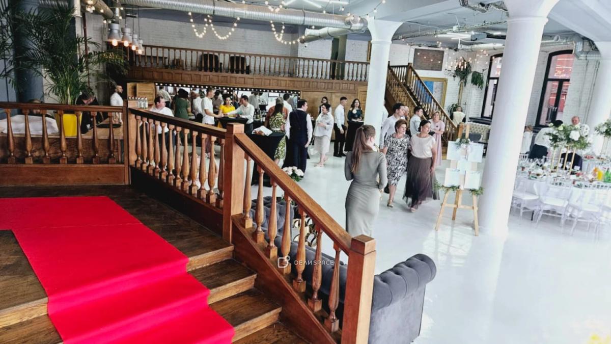 Лофт для бизнес - мероприятий на набережной в центре Москвы - Фото №6