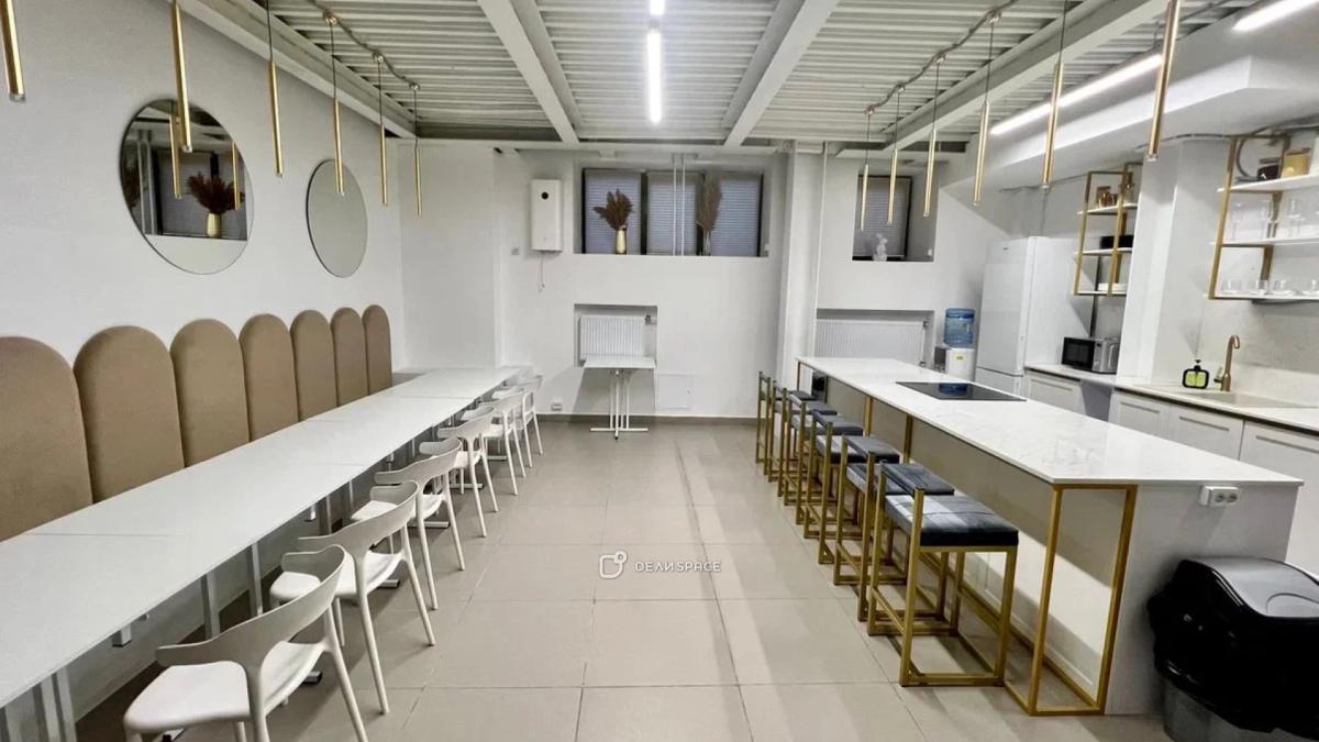 Дизайнерский лофт "Золотой зал" на Бауманской - Фото №5