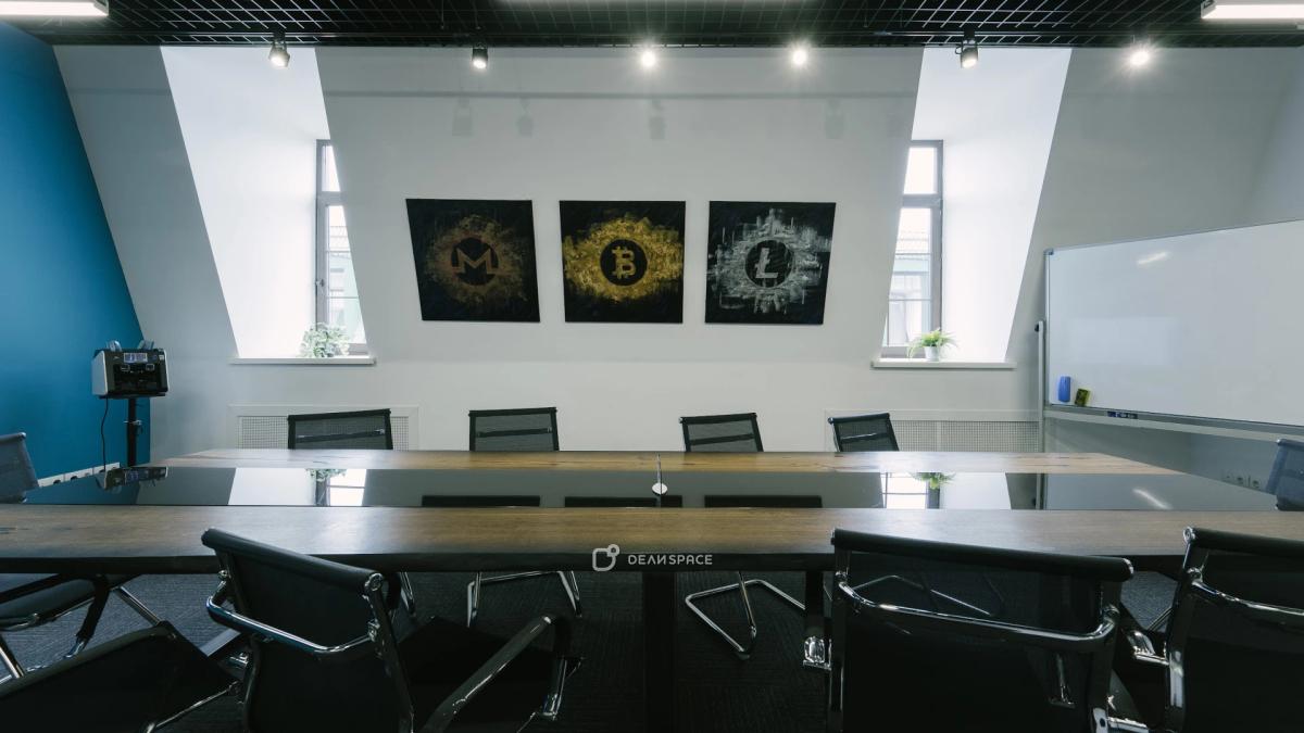 Большая переговорная на 12 человек в коворкинге Bloks на Павелецкой - Фото №4