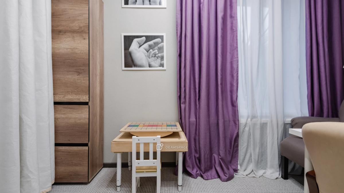 Кабинет для детских специалистов и логопеда "Лого" с массажным столом на Достоевской - Фото №5