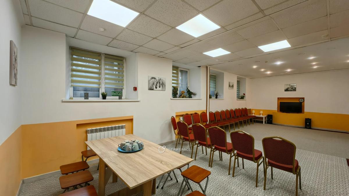Зал "Конференц" для тренингов, семинаров, для деловых и дружеских встреч м. Новослободская - Фото №7