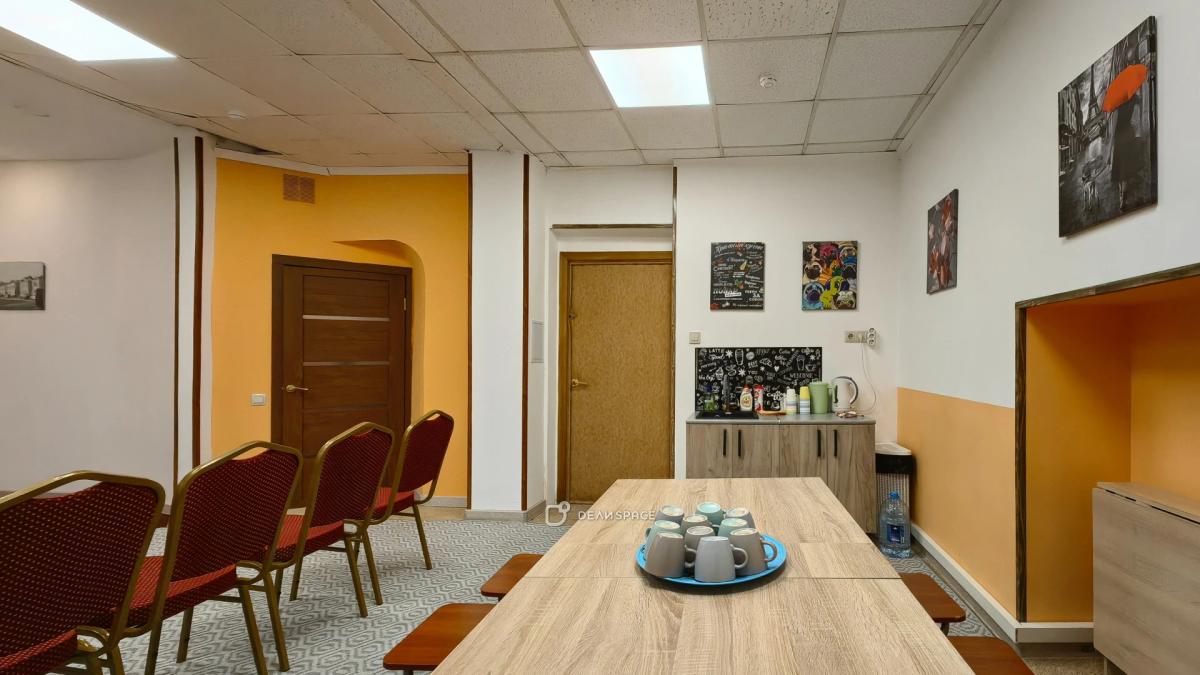 Зал "Конференц" для тренингов, семинаров, для деловых и дружеских встреч м. Новослободская - Фото №8