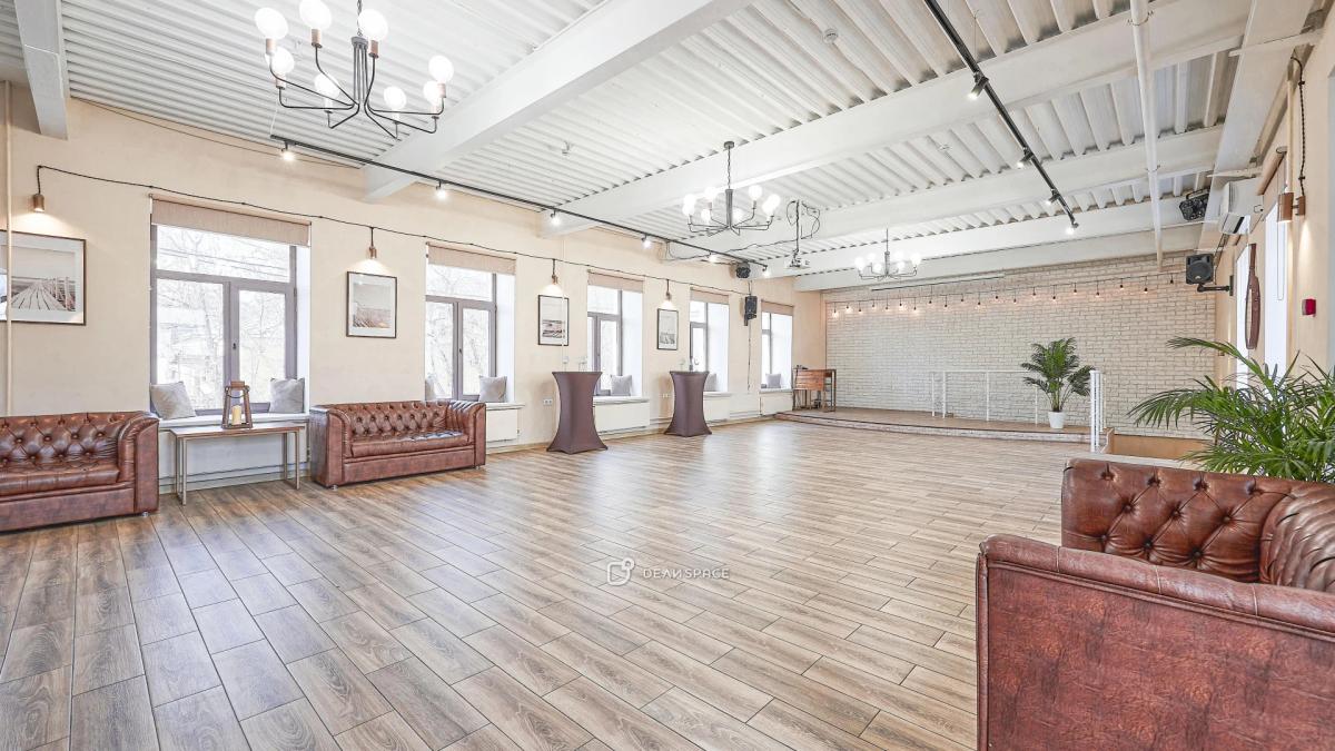 Зал для лекций Loft Lodge 5 у метро Бауманская - Фото №5