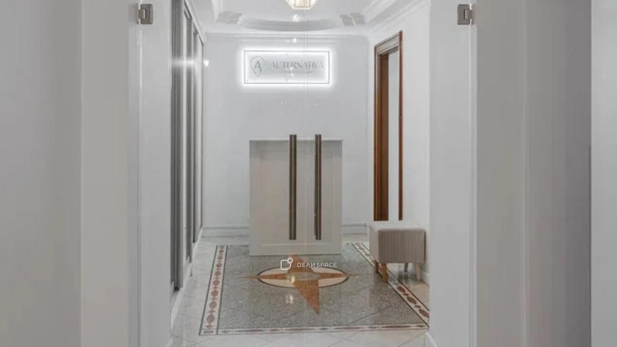 Кабинет для бровиста, лашмейкера, стилиста м. Кропоткинская - Фото №2