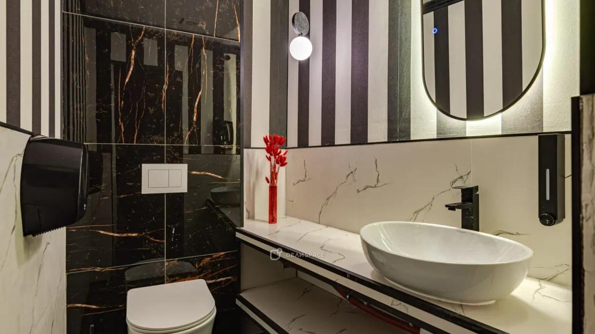 Лофт "Марти" черно-белая геометрия с футуристичным красным - Фото №11