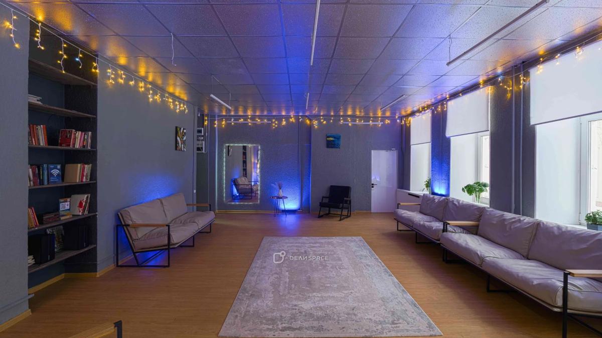 Монохромный лофт в центре Москвы - Фото №5