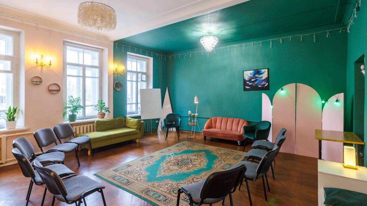 Зал для бизнес-мероприятий и йоги в центре Москвы - Фото №2