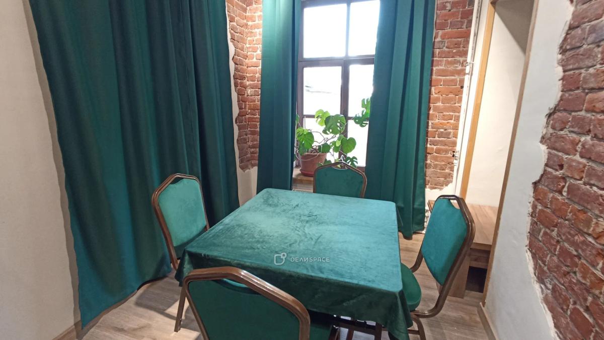 Кабинет "Рыцарский" для переговоров, небольших тренингов, коуч-сессий - Фото №2