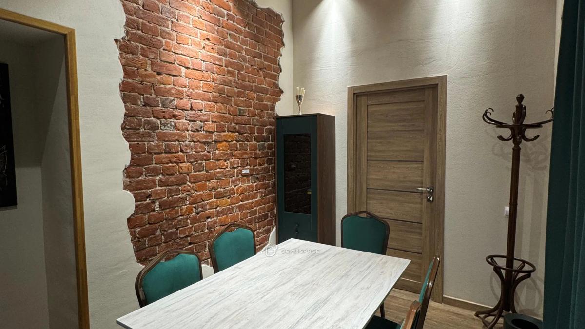 Кабинет "Рыцарский" для переговоров, небольших тренингов, коуч-сессий - Фото №5