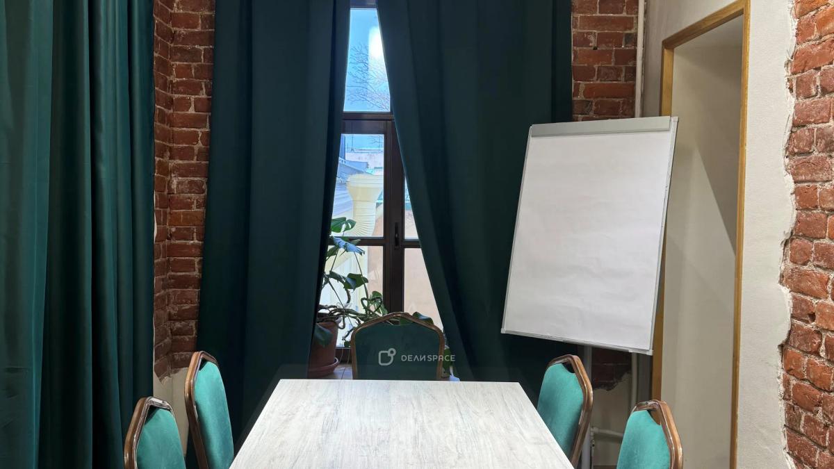 Кабинет "Рыцарский" для переговоров, небольших тренингов, коуч-сессий - Фото №8