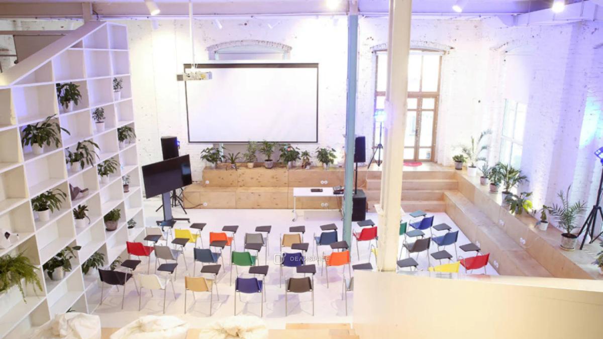 Лофт IDEALISTA - большая светлая площадка с верандой в центре Москвы - Фото №9