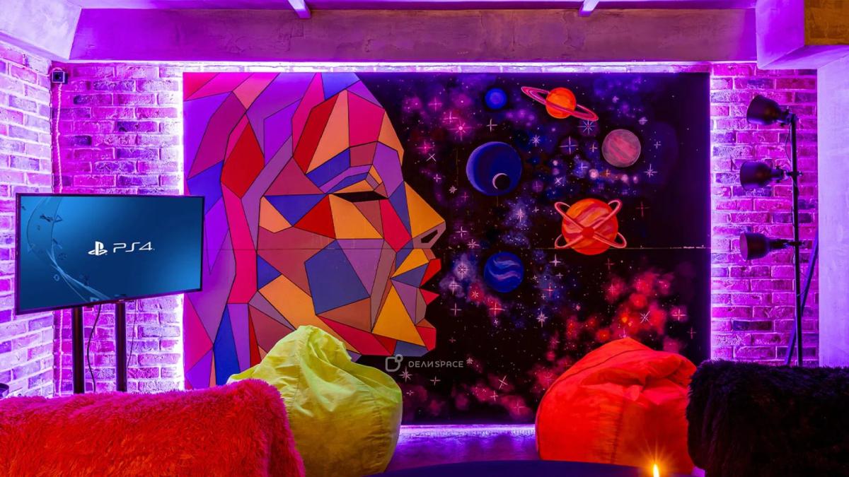 Приватный лофт Gallery Loft на Комсомольской с караоке и PS 4 - Фото №12