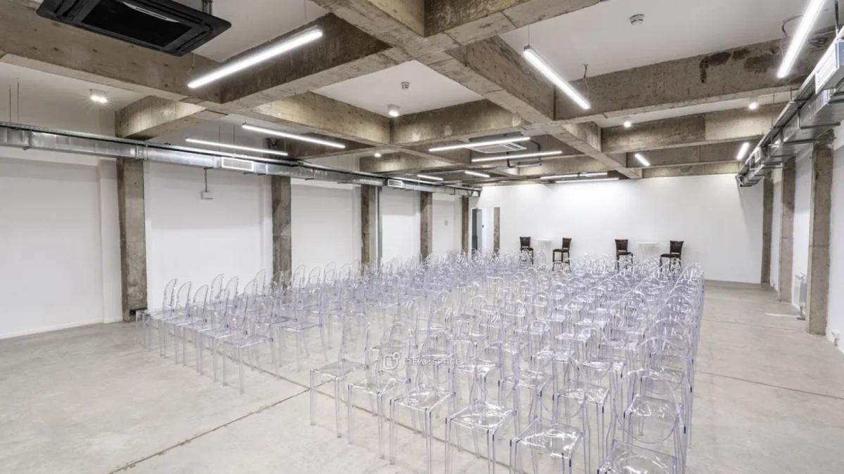 Конференц-зал в стиле лофт для мероприятий делового формата на Мясницкой - Фото №6