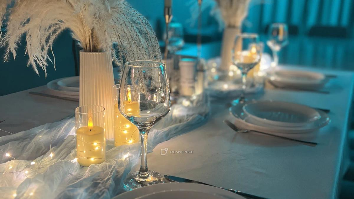 Tiffany - изысканный лофт с мебелью, светомузыкой, караоке и диско-шаром - Фото №3