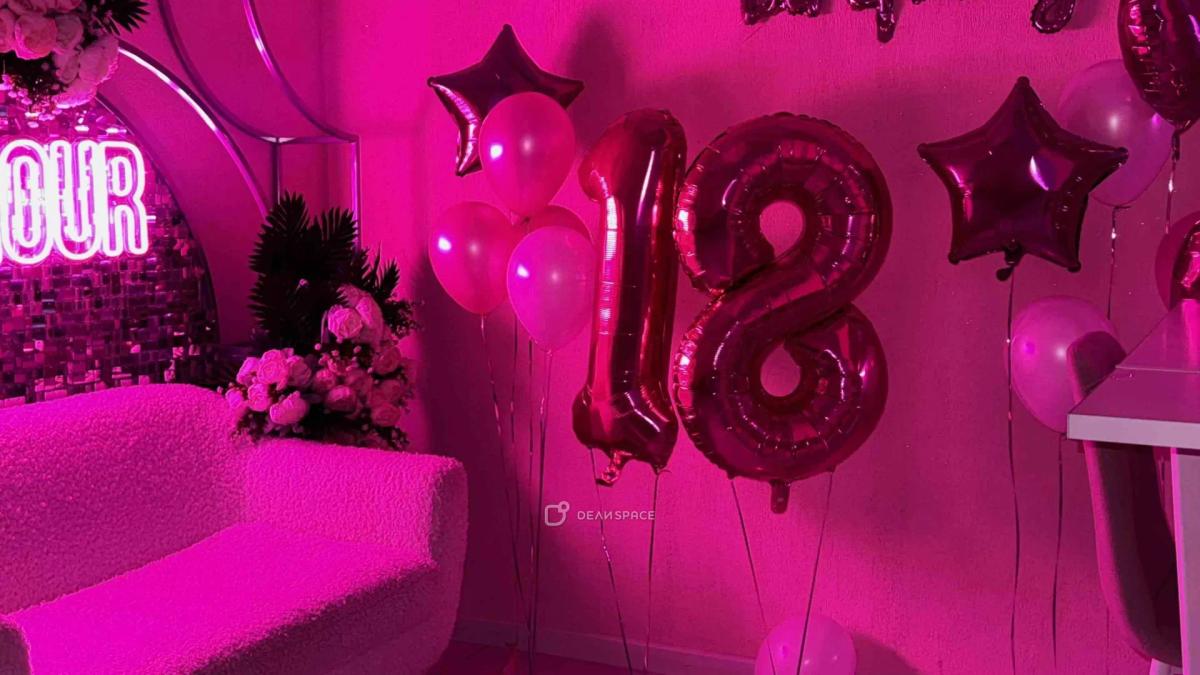 Barbie - розовый лофт с диско-шаром, фотозоной и караоке - Фото №10