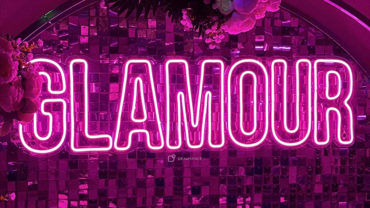 Barbie - розовый лофт с диско-шаром, фотозоной и караоке - Фото №9