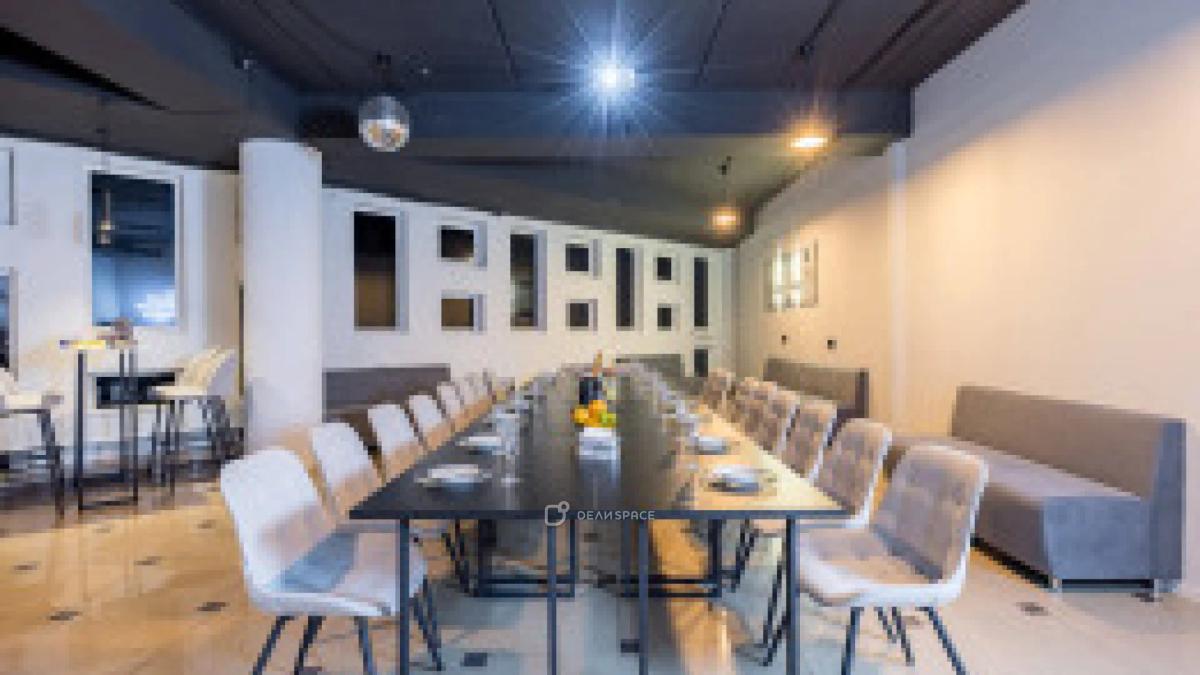 Лофт для мероприятий с фотозоной и караоке Party на Алексеевской - Фото №3