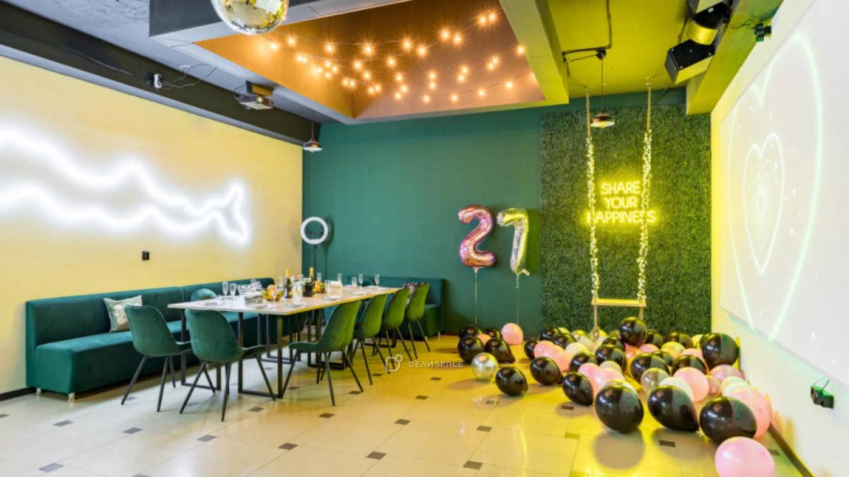 Лофт с диско-шаром, качелями, караоке и приставкой Shine на Алексеевской - Фото №5