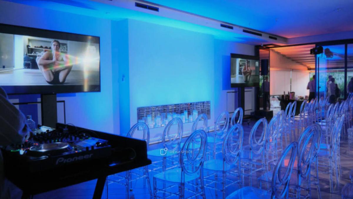 Лoфт 100 кв.м с панорамными окнами и верандой в центре Москвы - Фото №4